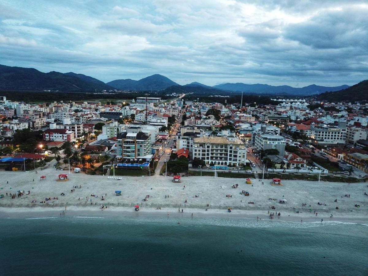 Apartamentos No Lexus Beira Mar Флорианополис Экстерьер фото
